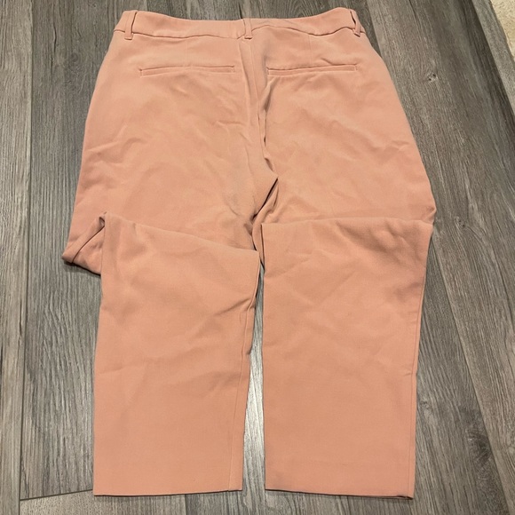 Old Navy Capris - Picture 2 of 2